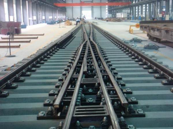 时速250公里客运专线铁路用高速道岔