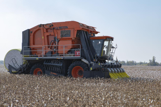 4MZD-6 采棉打包机